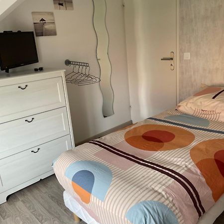 Vila Cap Sur Saint-Val Exteriér fotografie
