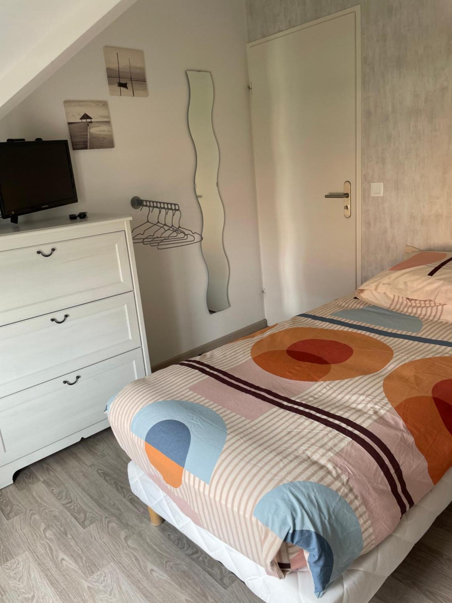 Vila Cap Sur Saint-Val Exteriér fotografie