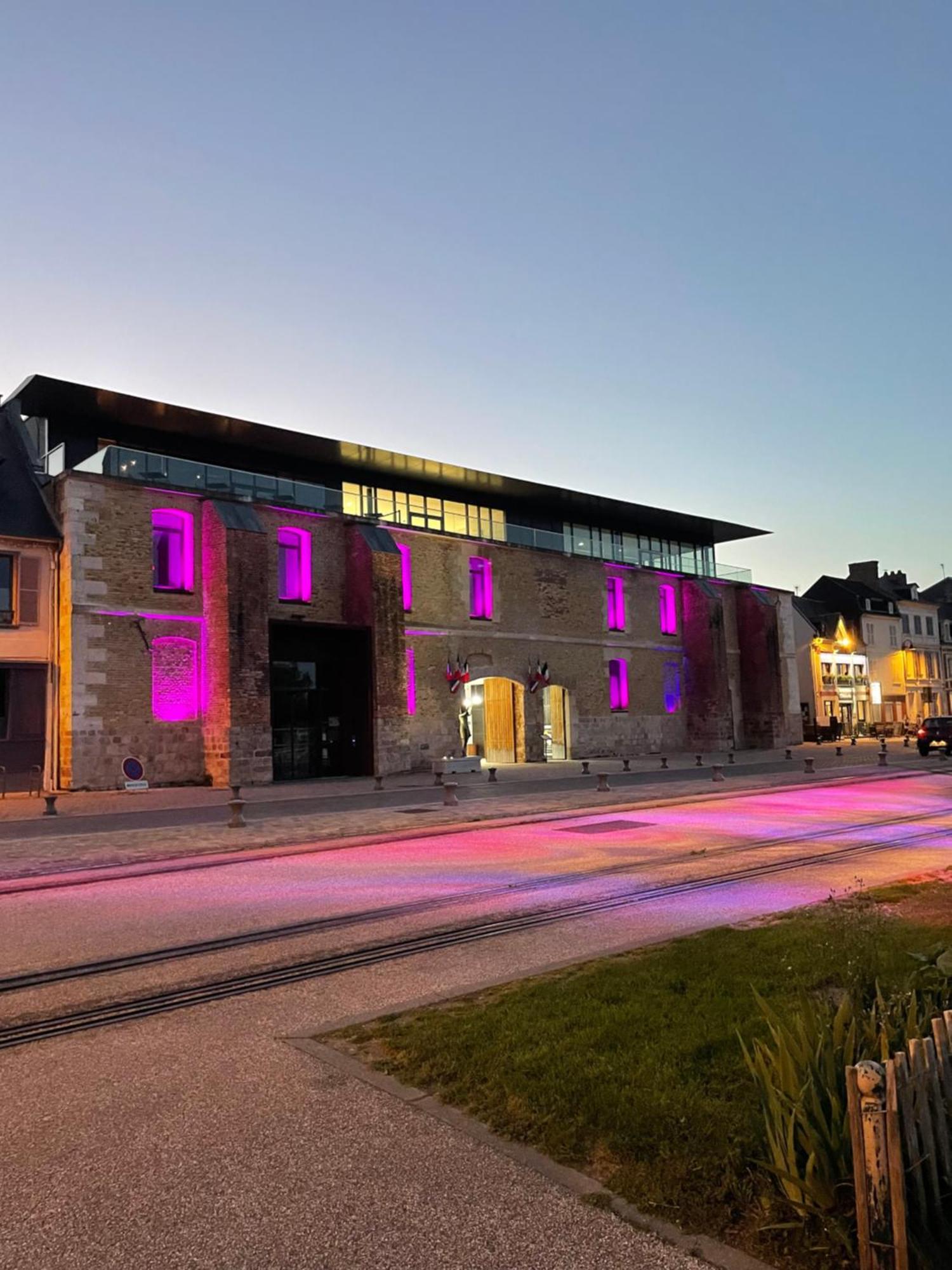 Vila Cap Sur Saint-Val Exteriér fotografie
